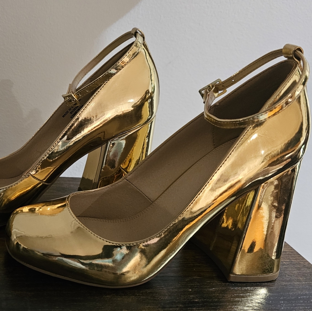 Asos Size UK 5 Gold Block Heeled Shoes